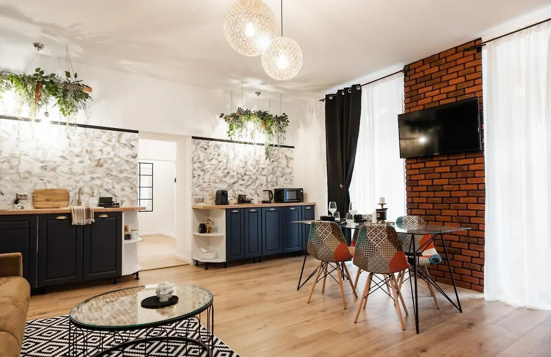 Comfee Apartment - Ultracentral-1