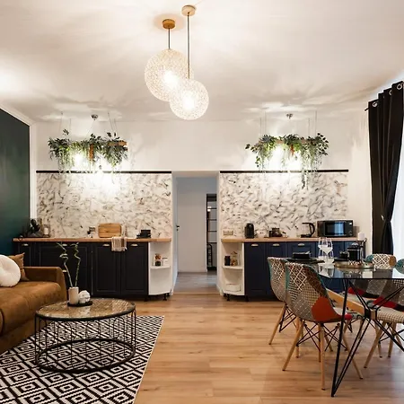 Comfee Apartment - Ultracentral-3